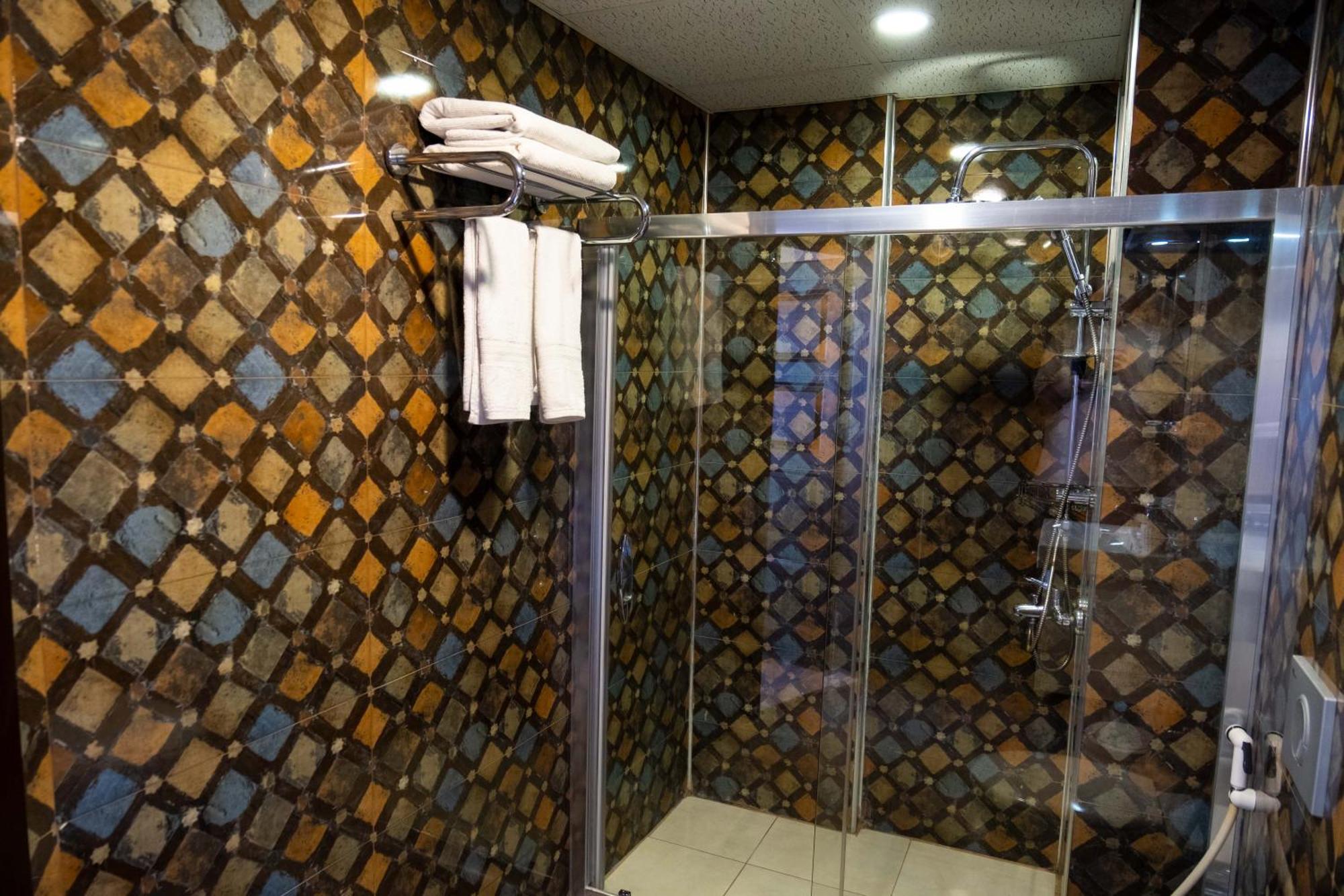 Ikarushotel Айдин Екстериор снимка